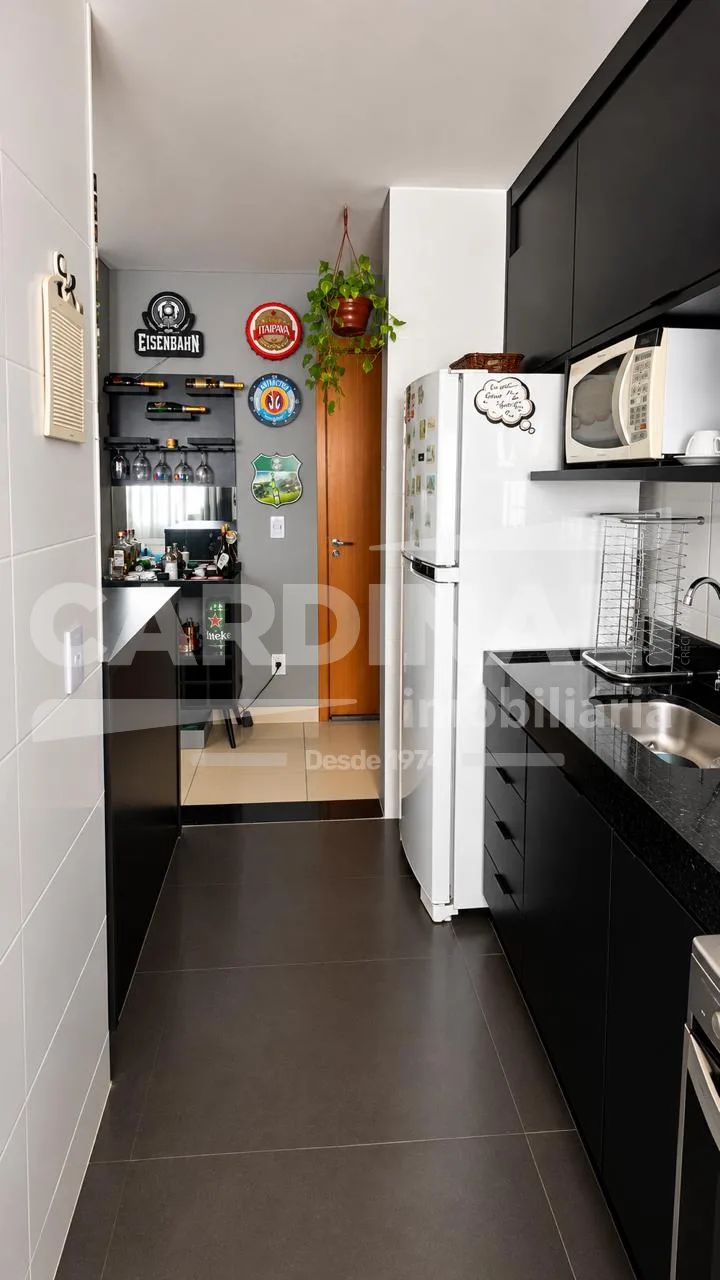 Comprar Apartamento / Padr&atilde;o em Campinas R$ 382.000,00 - Foto 6