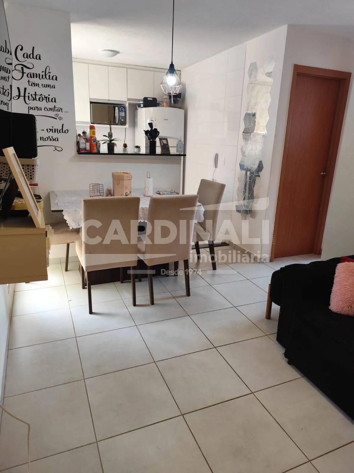 Comprar Apartamento / Padr&atilde;o em Araraquara R$ 212.000,00 - Foto 2