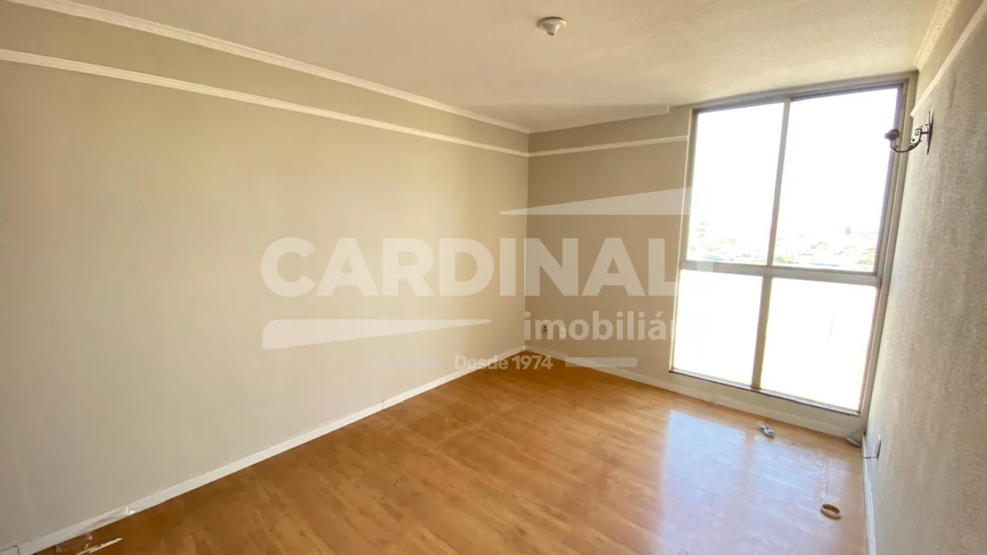 Alugar Apartamento / Padr&atilde;o em ribeir&atilde;o preto R$ 1.750,00 - Foto 1