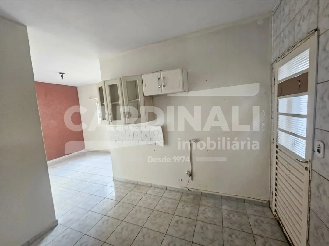 Comprar Casa / Padr&atilde;o em Araraquara R$ 260.000,00 - Foto 4