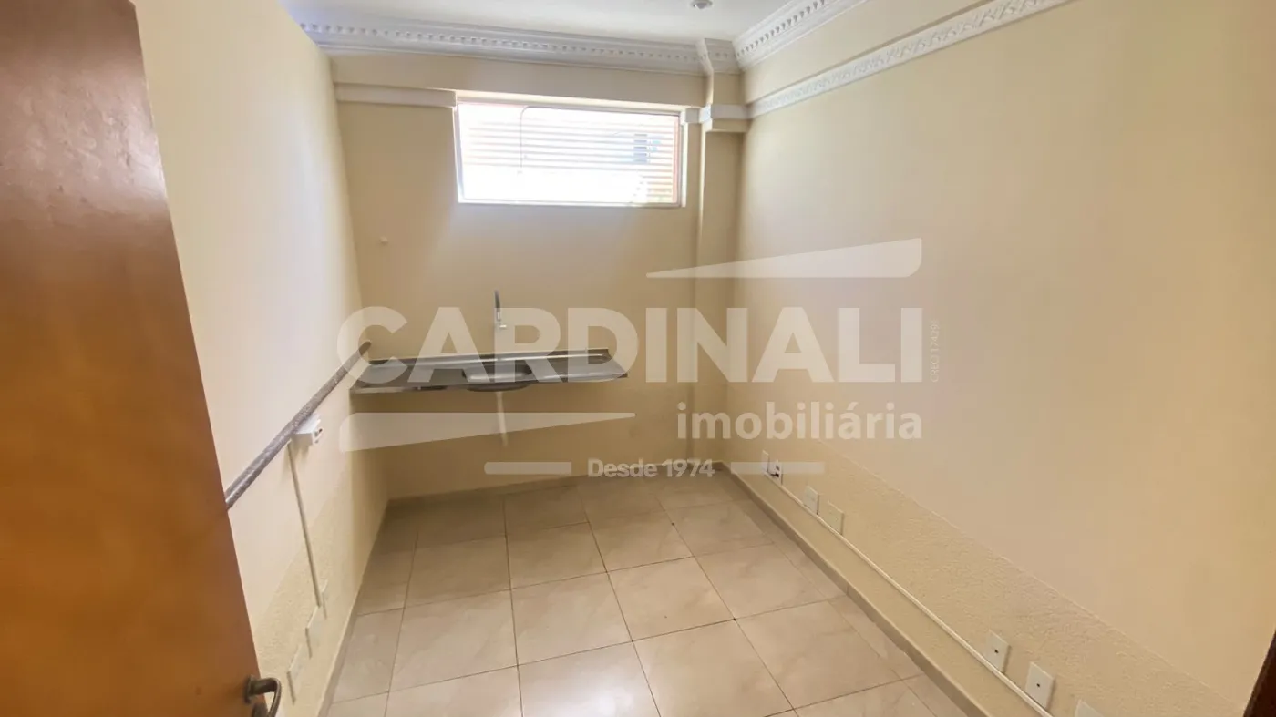 Alugar Comercial / Padr&atilde;o em Atibaia R$ 2.500,00 - Foto 9