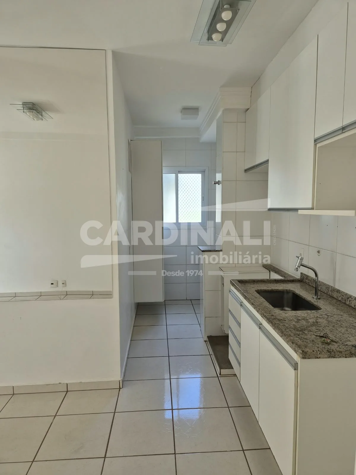 Comprar Apartamento / Padr&atilde;o em Araraquara R$ 330.000,00 - Foto 5