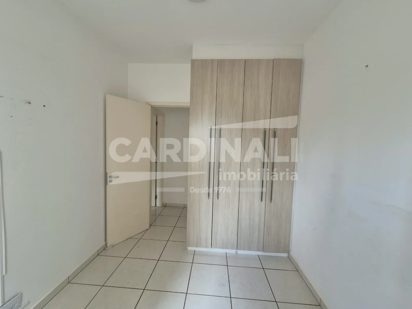 Comprar Apartamento / Padr&atilde;o em Araraquara R$ 330.000,00 - Foto 12