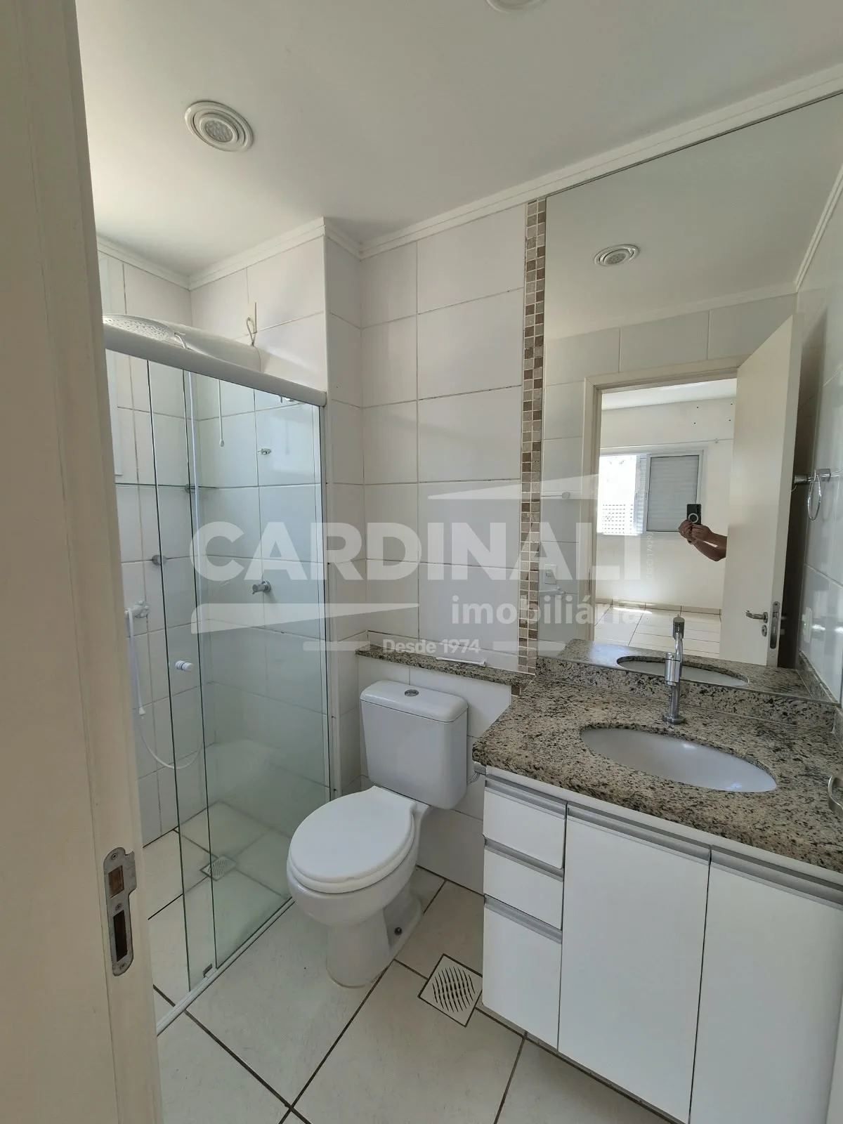 Comprar Apartamento / Padr&atilde;o em Araraquara R$ 330.000,00 - Foto 9