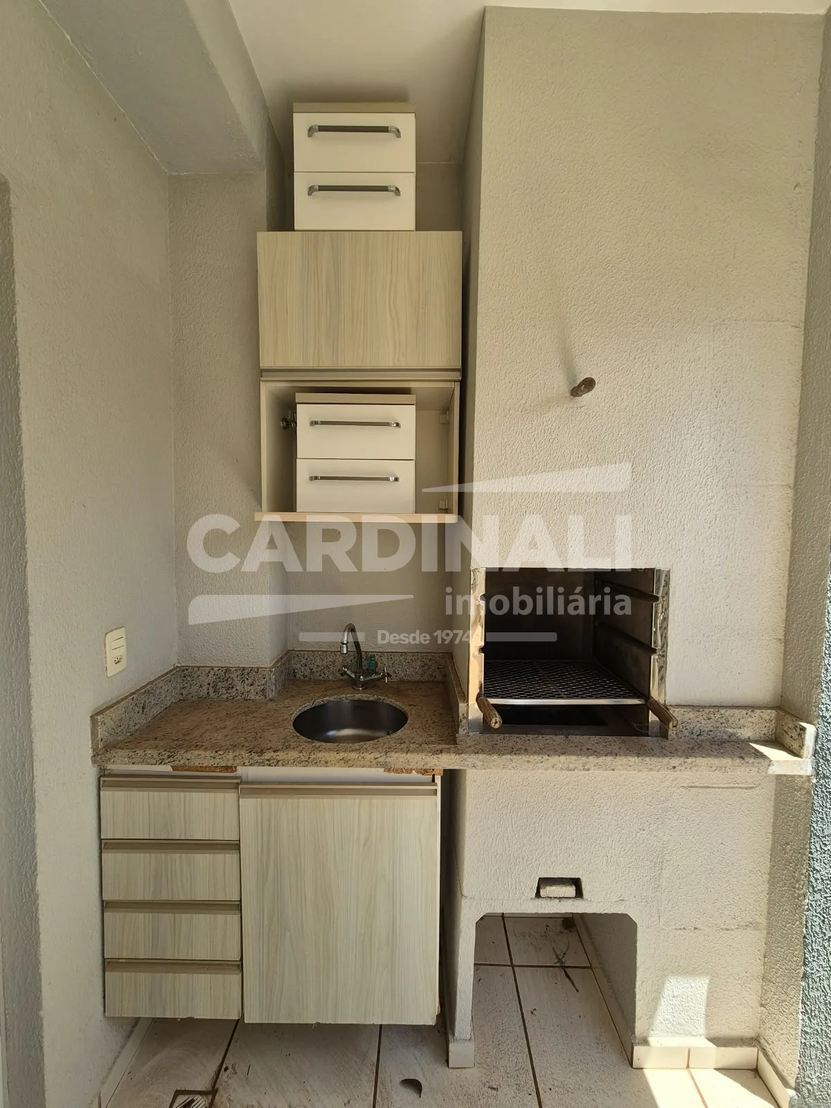 Comprar Apartamento / Padr&atilde;o em Araraquara R$ 330.000,00 - Foto 17