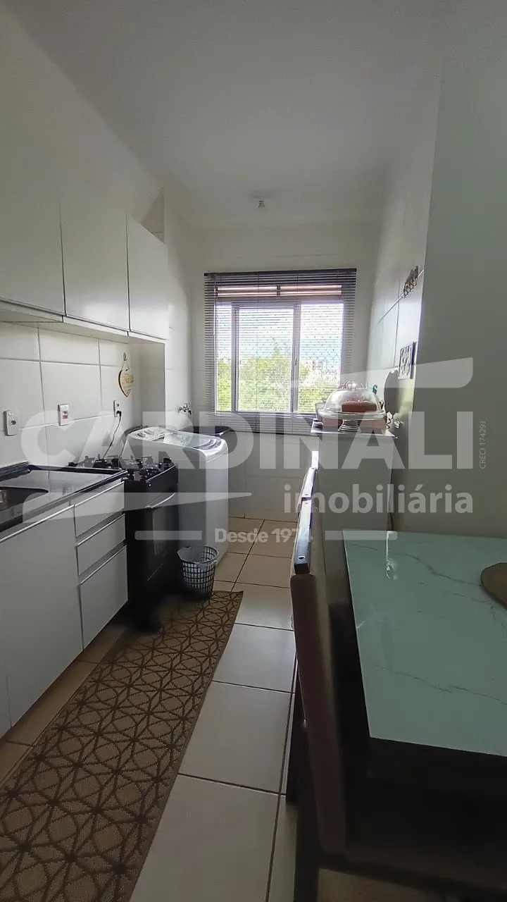 Comprar Apartamento / Padr&atilde;o em Araraquara R$ 180.000,00 - Foto 8