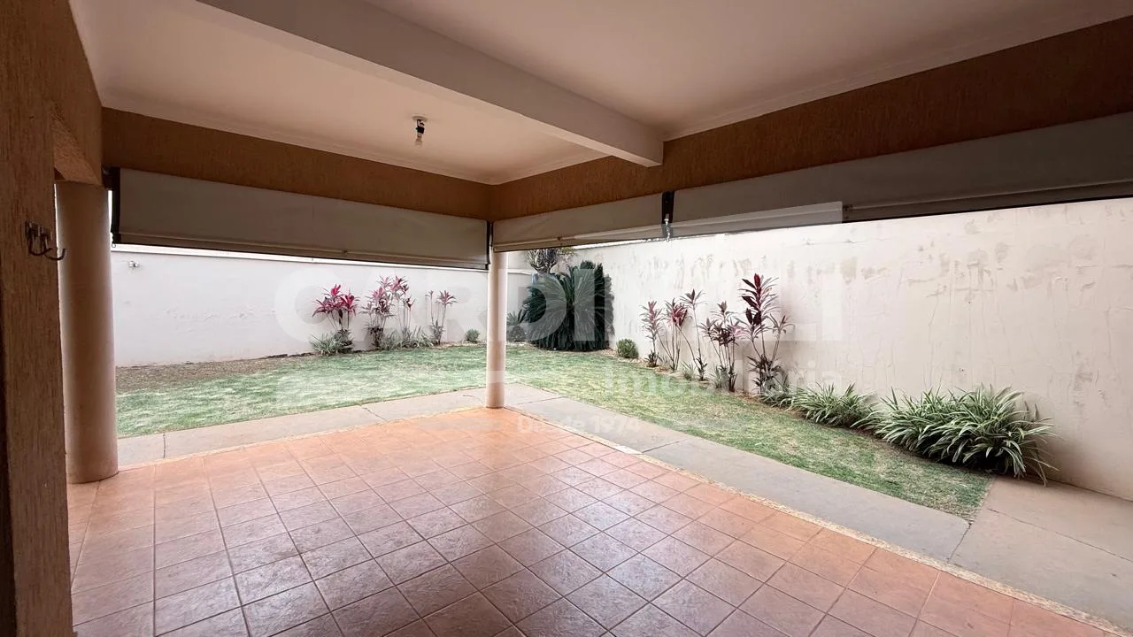 Comprar Casa / Condom&iacute;nio em Araraquara R$ 1.040.000,00 - Foto 4