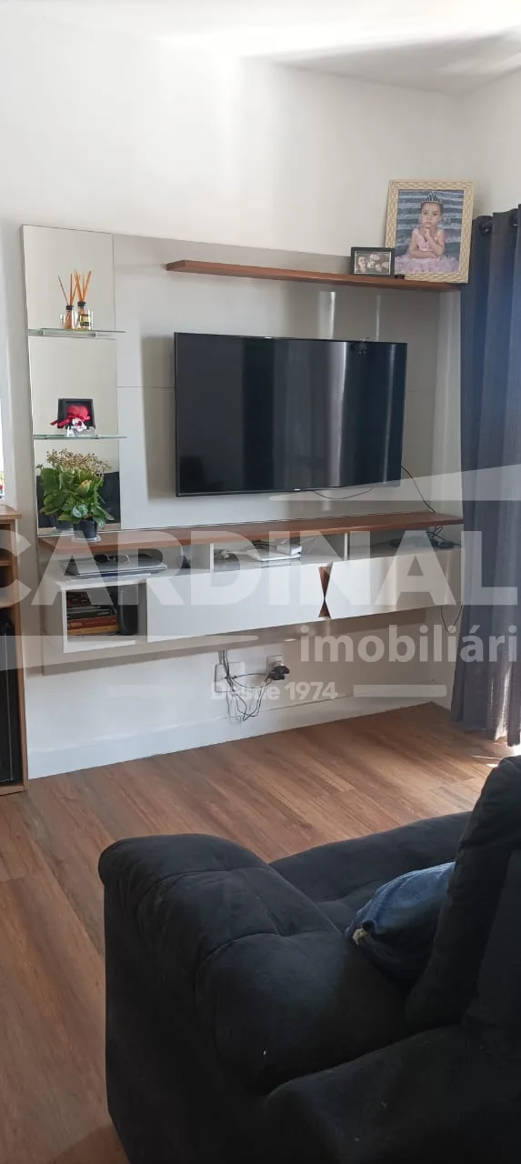 Comprar Apartamento / Padr&atilde;o em Araraquara R$ 265.000,00 - Foto 2