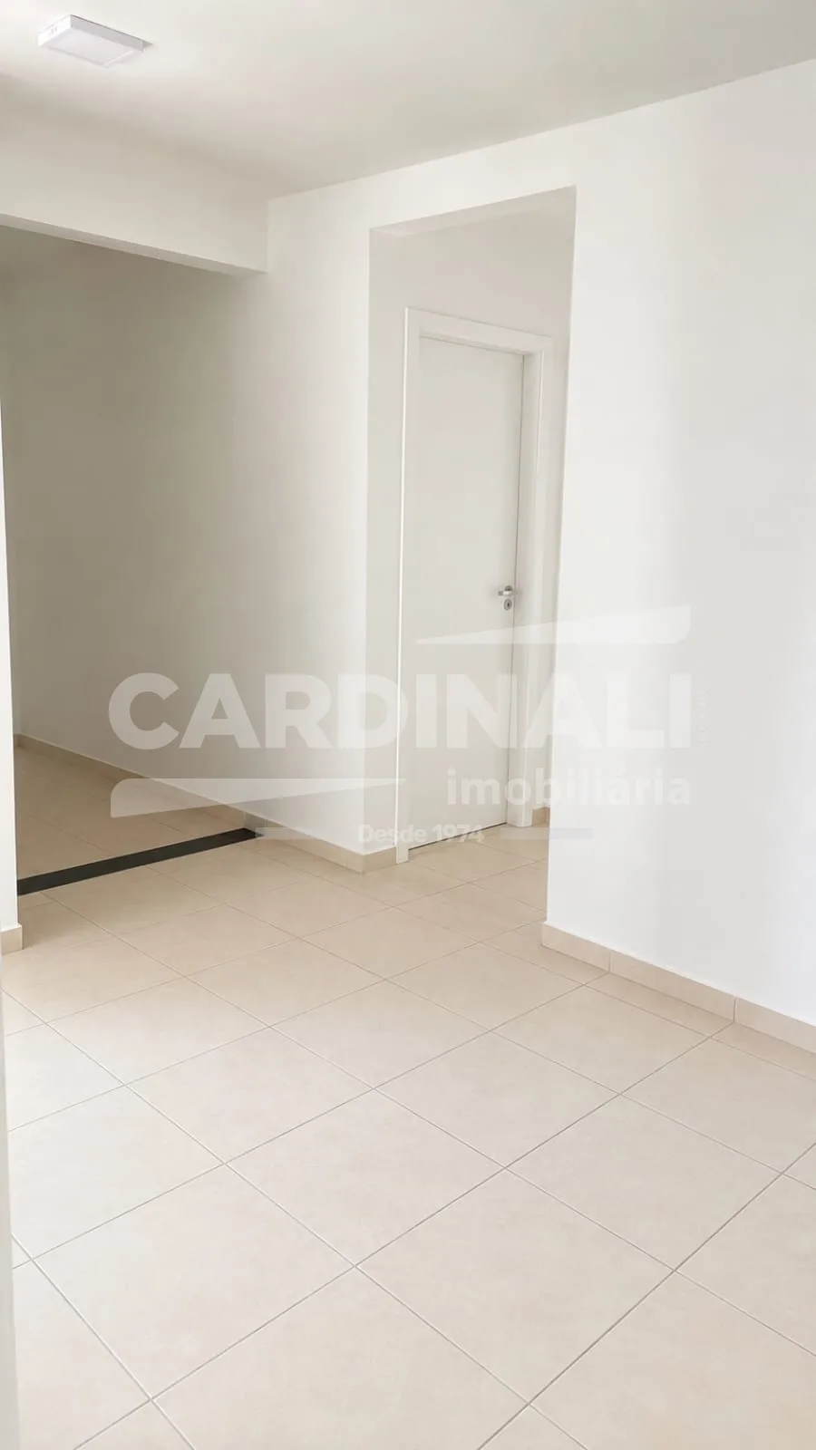 Comprar Apartamento / Padr&atilde;o em Araraquara R$ 145.000,00 - Foto 4