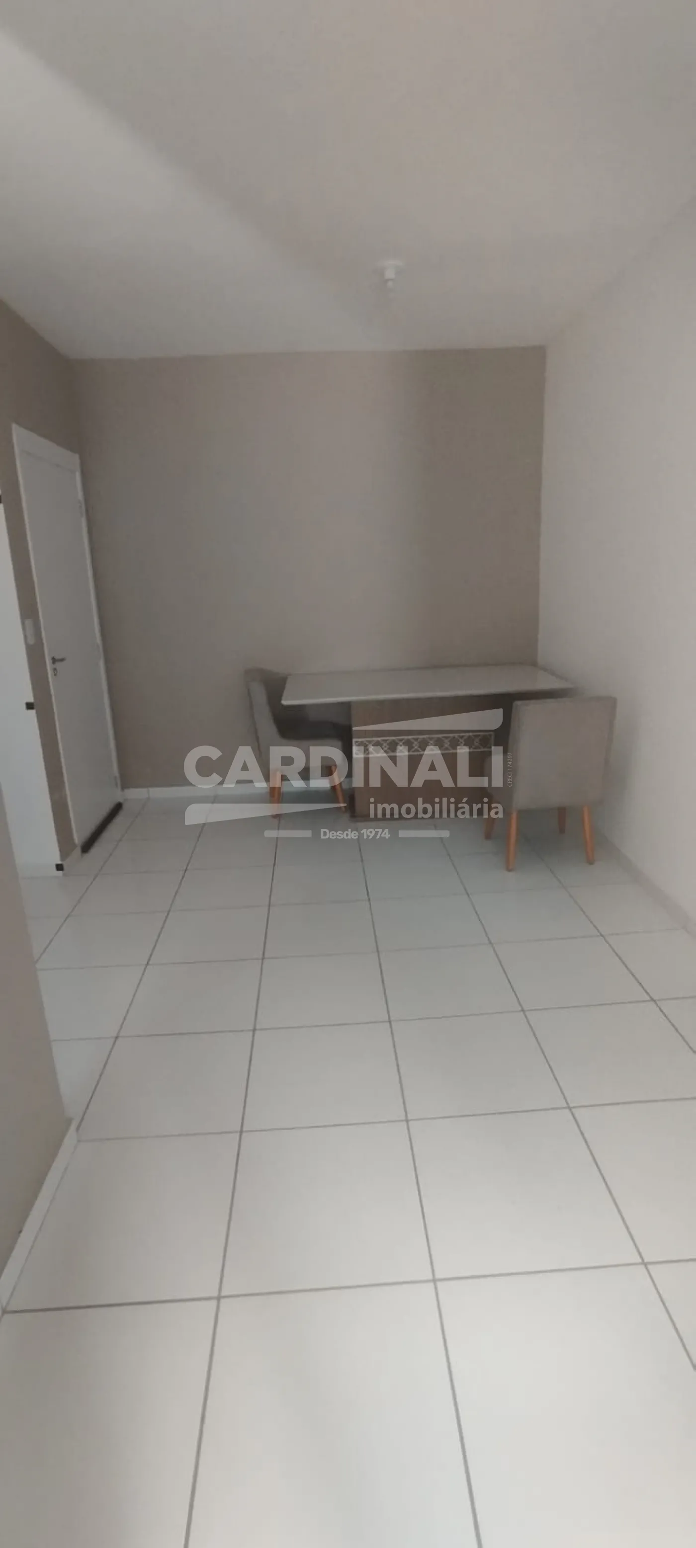 Apartamento / Padr&atilde;o em S&atilde;o Carlos , Comprar por R$290.000,00