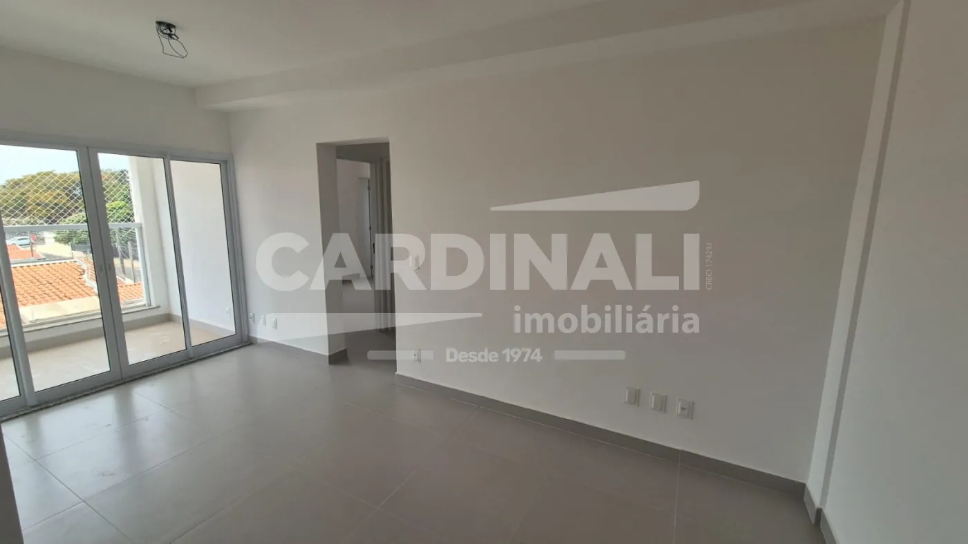 Apartamento / Padr&atilde;o em S&atilde;o Carlos , Comprar por R$420.000,00