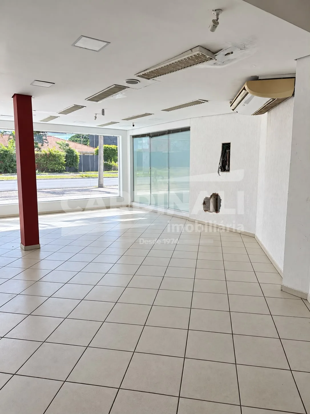 Alugar Comercial / Sal&atilde;o em Araraquara R$ 6.500,00 - Foto 1