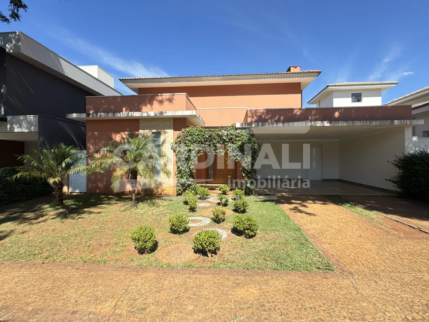 Casa / Condom&iacute;nio em S&atilde;o Carlos Alugar por R$8.889,00