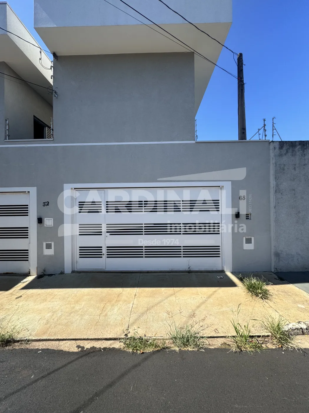 Casa / Padr&atilde;o em S&atilde;o Carlos Alugar por R$1.700,00