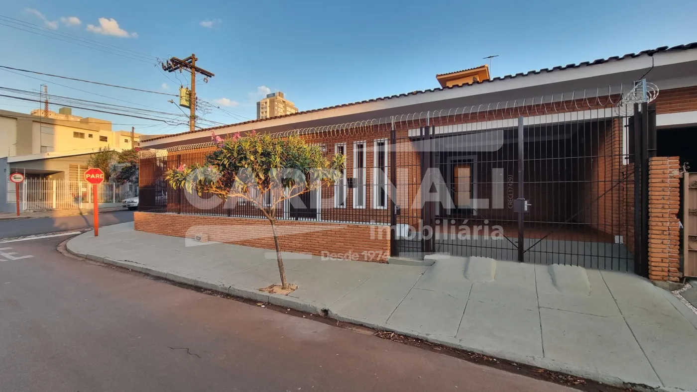 Casa / Padr&atilde;o em S&atilde;o Carlos 