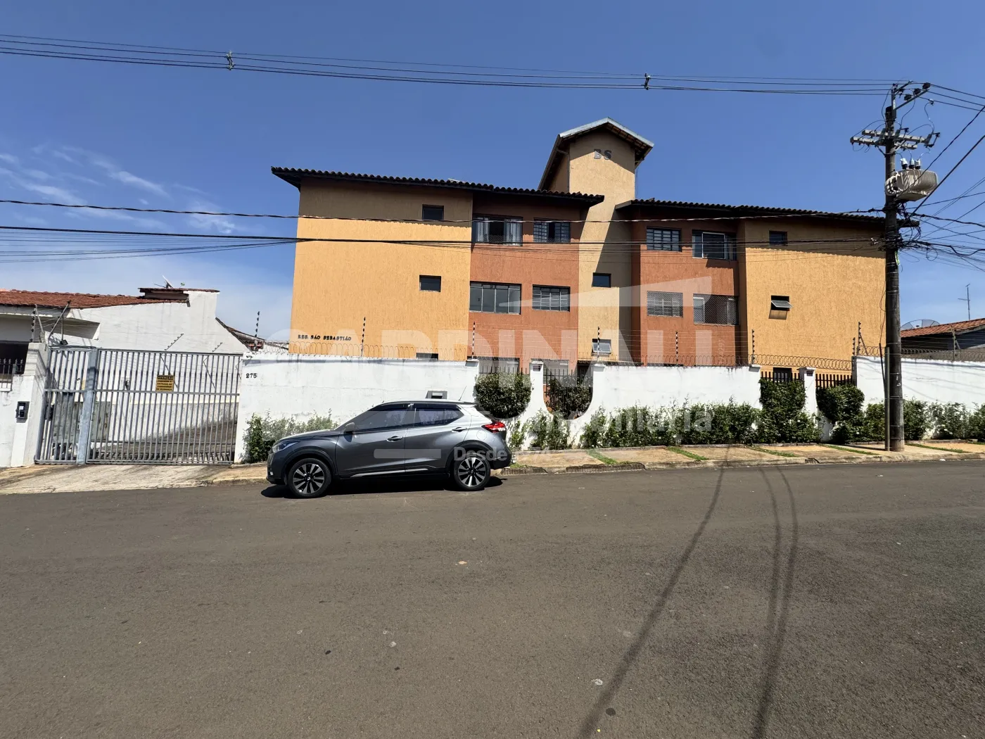 Alugar Apartamento / Padr&atilde;o em S&atilde;o Carlos R$ 1.334,00 - Foto 2