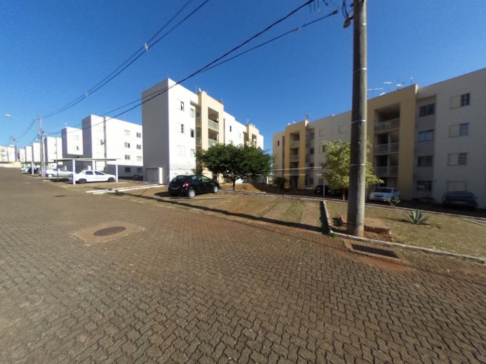 Comprar Apartamento / Padr&atilde;o em S&atilde;o Carlos R$ 148.000,00 - Foto 11