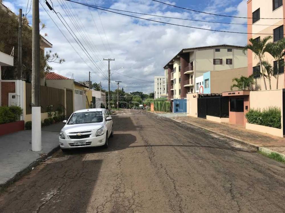 Comprar Apartamento / Padr&atilde;o em S&atilde;o Carlos R$ 350.000,00 - Foto 17
