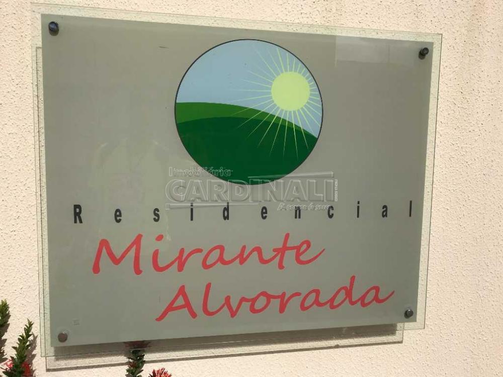 Comprar Apartamento / Padr&atilde;o em S&atilde;o Carlos R$ 350.000,00 - Foto 14