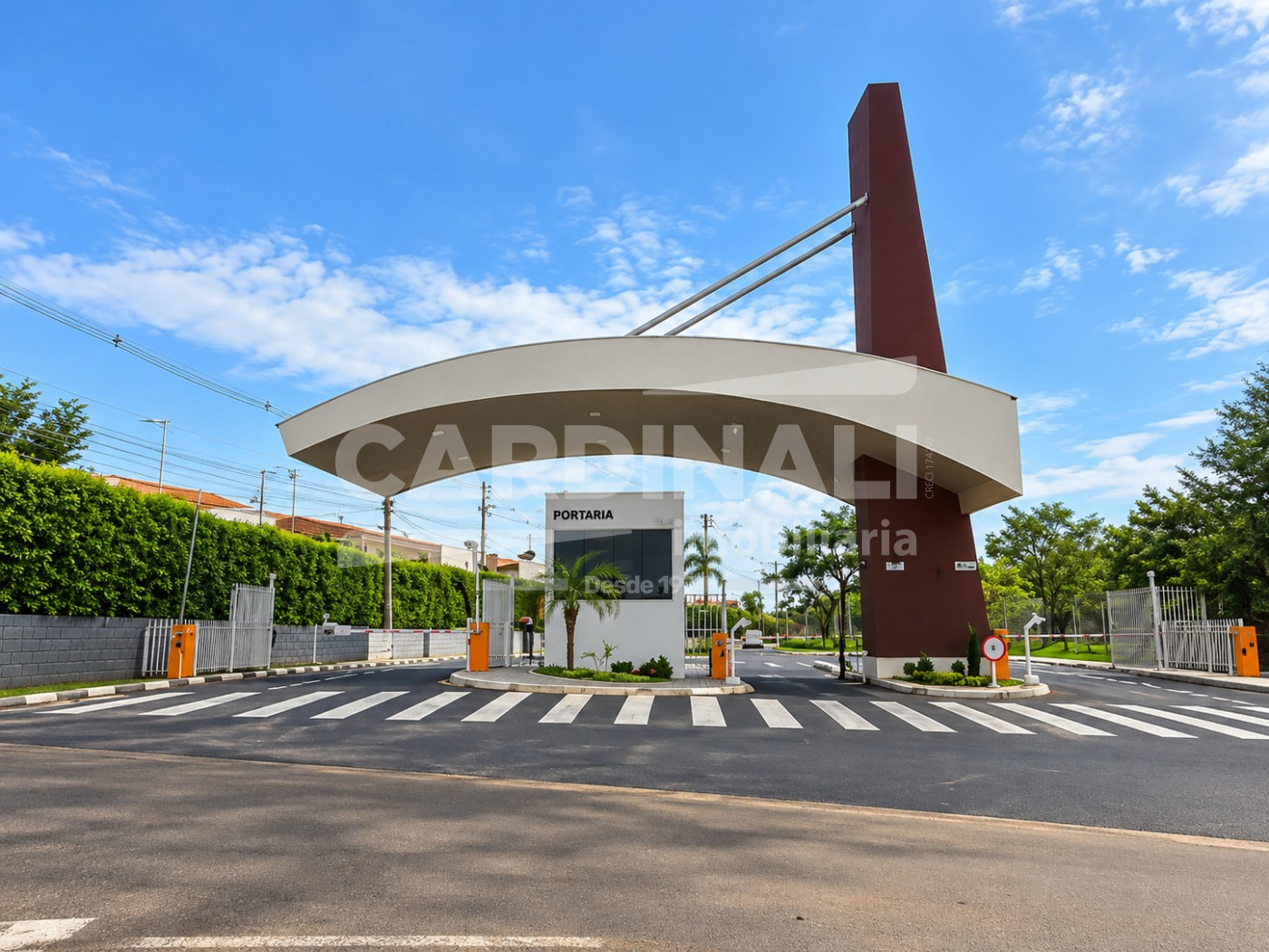 Alugar Casa / Condom&iacute;nio em S&atilde;o Carlos R$ 2.000,00 - Foto 32