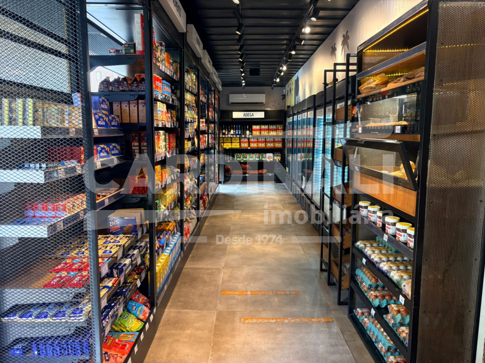 Alugar Apartamento / Padr&atilde;o em Campinas R$ 2.400,00 - Foto 39