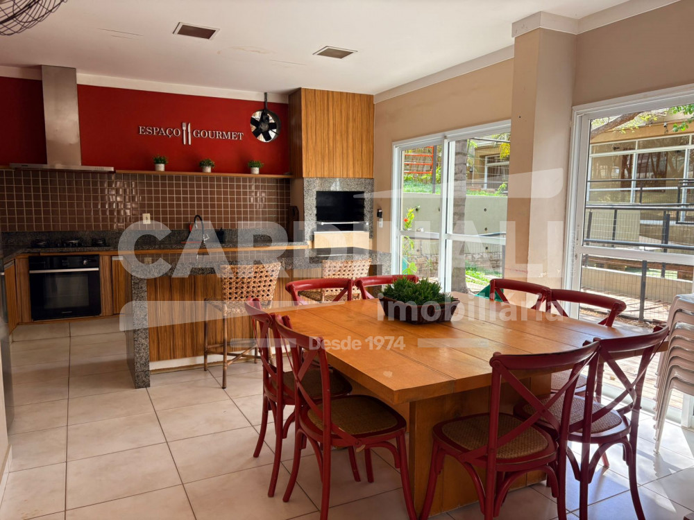 Alugar Apartamento / Padr&atilde;o em Campinas R$ 2.400,00 - Foto 44