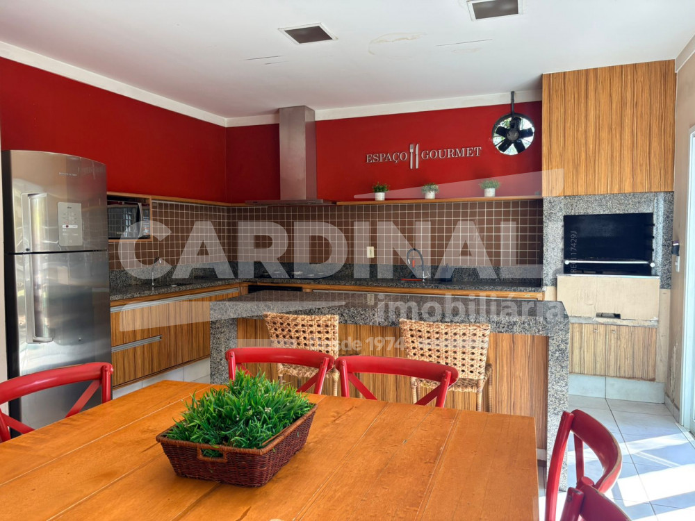 Alugar Apartamento / Padr&atilde;o em Campinas R$ 2.400,00 - Foto 40