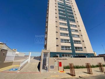 Apartamento / Padr&atilde;o em S&atilde;o Carlos 