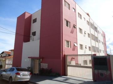 Apartamento / Padr&atilde;o em S&atilde;o Carlos Alugar por R$2.000,00