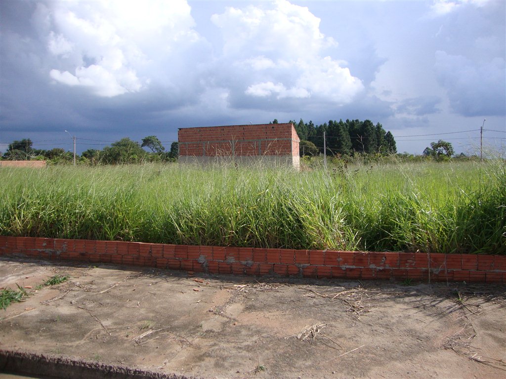 Sao Carlos Jardim Embare Terreno Locacao R$ 667,00  Area do terreno 300.00m2 