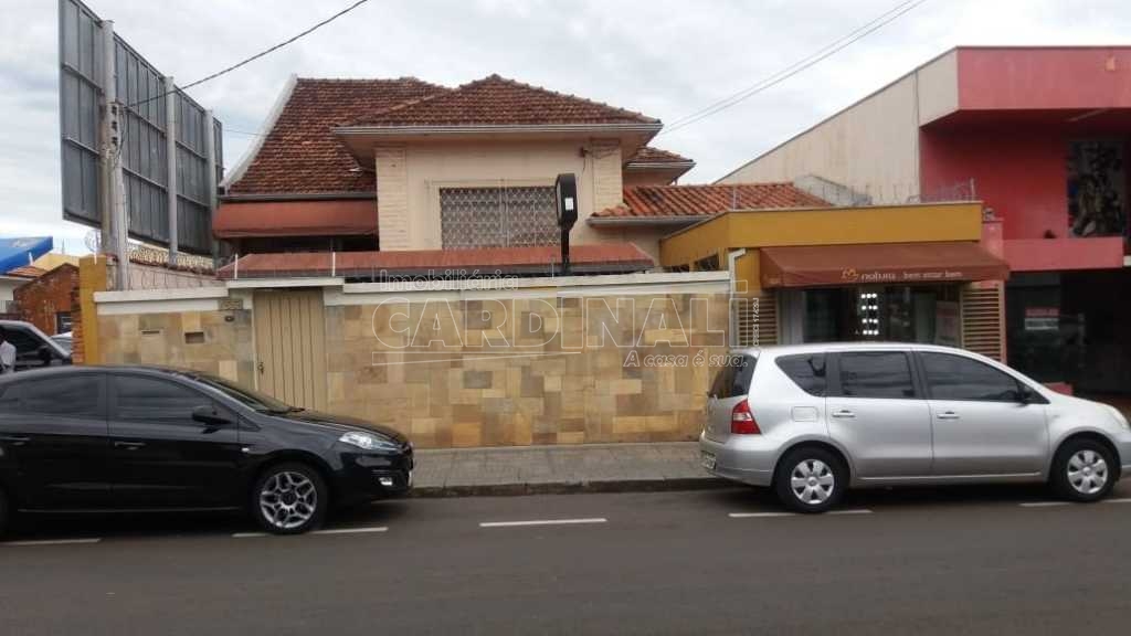 Sao Carlos Centro Casa Locacao R$ 11.112,00 4 Dormitorios 2 Vagas Area do terreno 700.00m2 Area construida 350.00m2