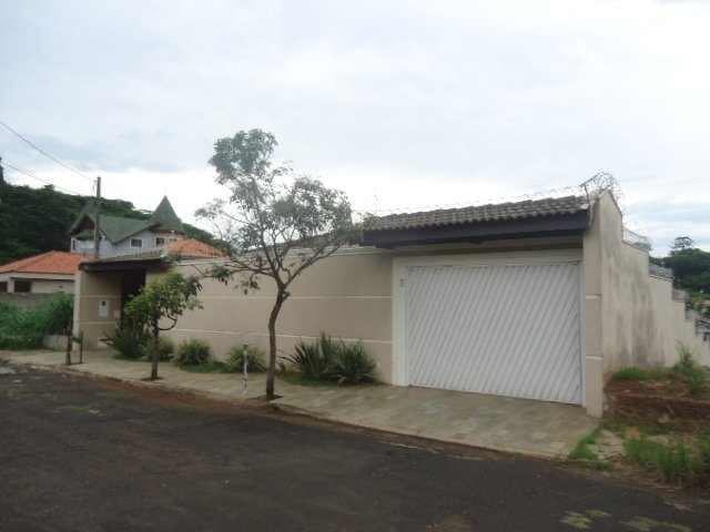 Sao Carlos Parque Santa Monica Casa Locacao R$ 8.000,00 4 Dormitorios 2 Vagas 