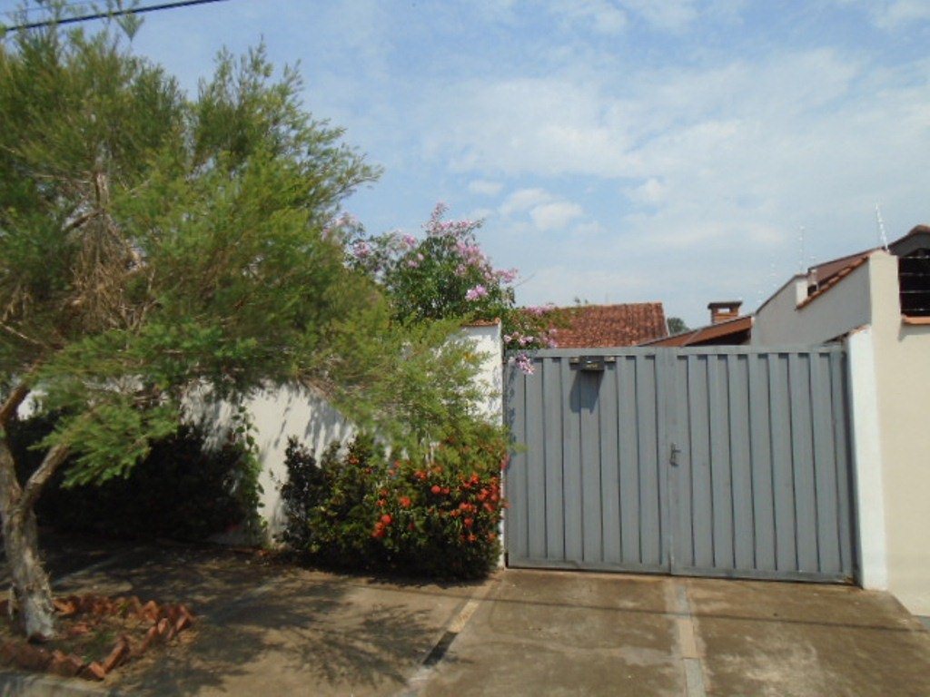 Sao Carlos Residencial Samambaia Casa Venda R$580.000,00 3 Dormitorios 5 Vagas Area do terreno 250.00m2 Area construida 112.00m2