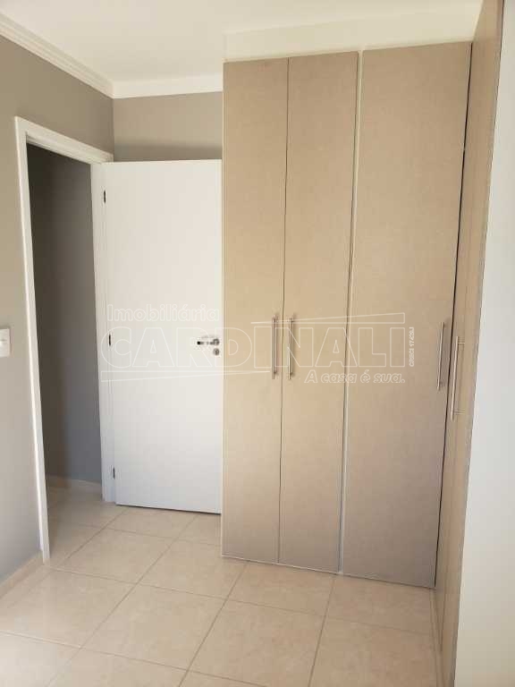Sao Carlos Recreio Sao Judas Tadeu Apartamento Locacao R$ 1.100,00 Condominio R$250,00 2 Dormitorios 1 Vaga 