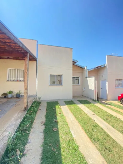 Sao Carlos Agua Vermelha Casa Locacao R$ 1.000,00 Condominio R$136,50 2 Dormitorios 2 Vagas Area construida 60.00m2