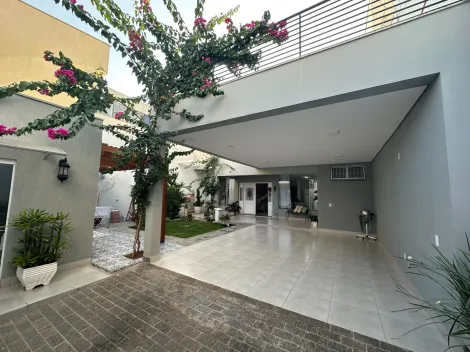 Sao Carlos Centro Casa Venda R$936.000,00 2 Dormitorios 3 Vagas Area do terreno 242.00m2 Area construida 211.00m2