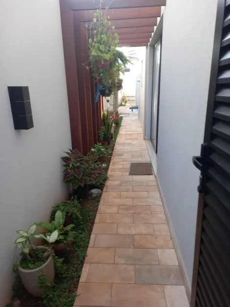 Sao Carlos Condominio Residencial Quebec Casa Venda R$1.165.000,00 Condominio R$405,00 3 Dormitorios 4 Vagas Area do terreno 330.00m2 Area construida 179.00m2