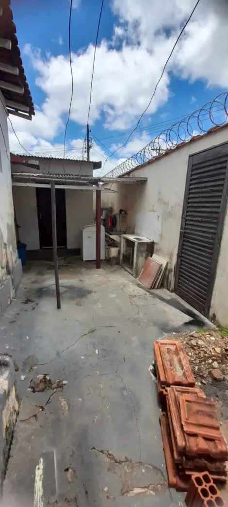 Sao Carlos Vila Boa Vista Casa Venda R$320.000,00 2 Dormitorios 3 Vagas Area do terreno 200.00m2 Area construida 141.55m2