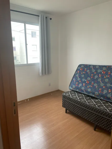 Sao Carlos Jardim Embare Apartamento Locacao R$ 670,00 Condominio R$216,00 2 Dormitorios 1 Vaga 