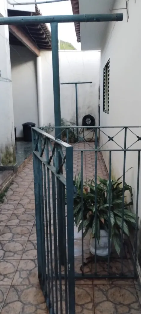 Sao Carlos Vila Carmem Casa Venda R$330.000,00 3 Dormitorios 1 Vaga Area do terreno 250.00m2 Area construida 164.72m2