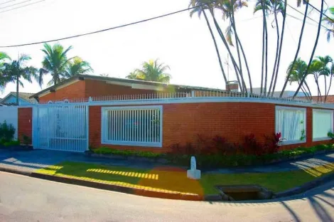 Guaruja Enseada Casa Venda R$1.171.000,00 5 Dormitorios 8 Vagas Area do terreno 1060.00m2 Area construida 400.00m2