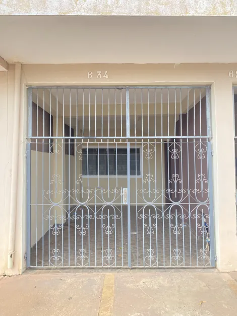 Sao Carlos Parque Industrial Casa Locacao R$ 1.534,00 2 Dormitorios 1 Vaga Area do terreno 125.00m2 Area construida 87.00m2
