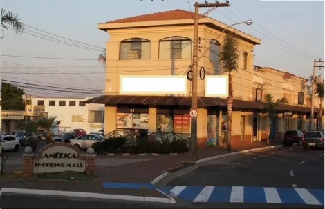 Sao Carlos Parque Santa Felicia Jardim Comercial Locacao R$ 8.000,00 Condominio R$300,00  5 Vagas Area do terreno 100.00m2 Area construida 100.00m2