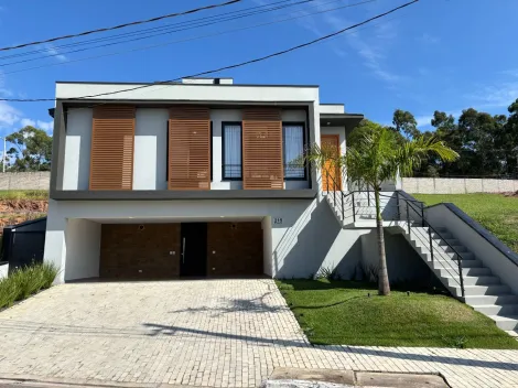 Vinhedo Jardim Santa Rosa Casa Venda R$2.550.000,00 Condominio R$1.050,00 3 Dormitorios 6 Vagas Area do terreno 731.00m2 Area construida 272.00m2