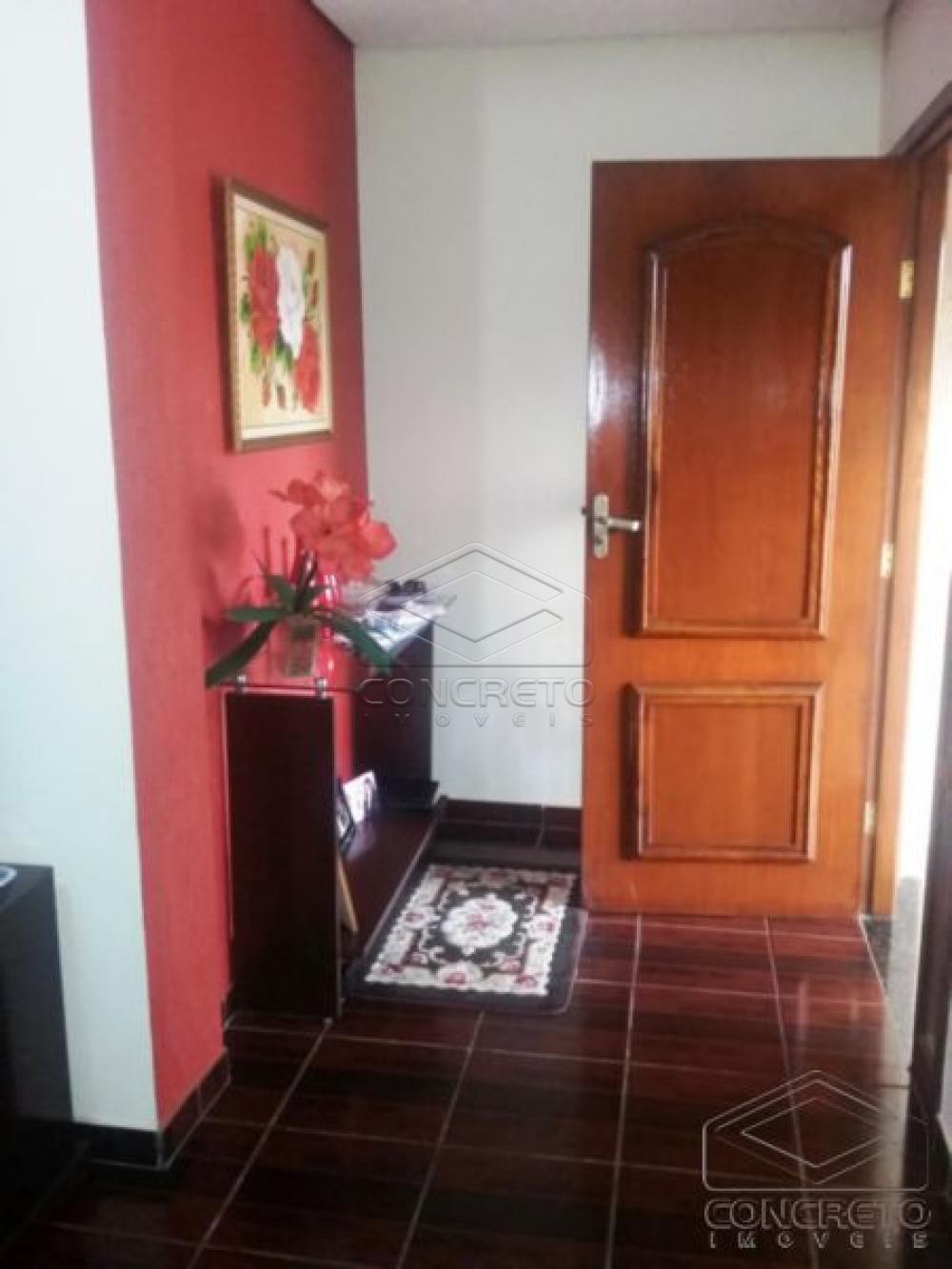 Comprar Casa / Padr&atilde;o em Len&ccedil;&oacute;is Paulista R$ 300.000,00 - Foto 9