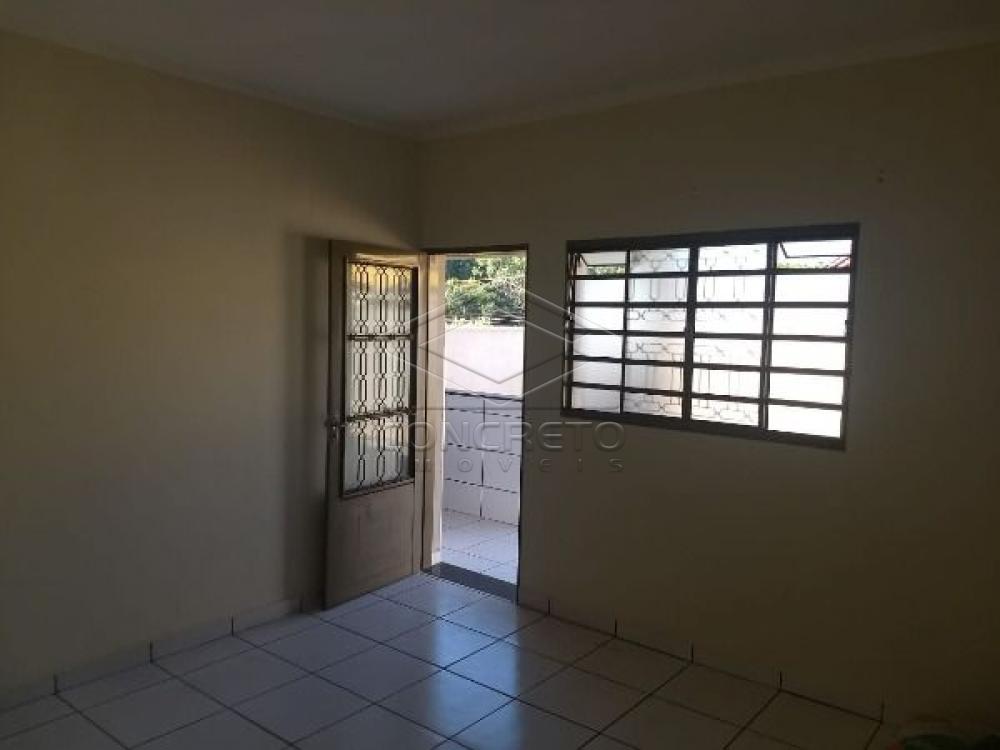Comprar Casa / Padr&atilde;o em Len&ccedil;&oacute;is Paulista R$ 520.000,00 - Foto 6