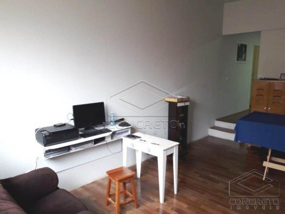 Comprar Casa / Padr&atilde;o em Len&ccedil;&oacute;is Paulista R$ 390.000,00 - Foto 10