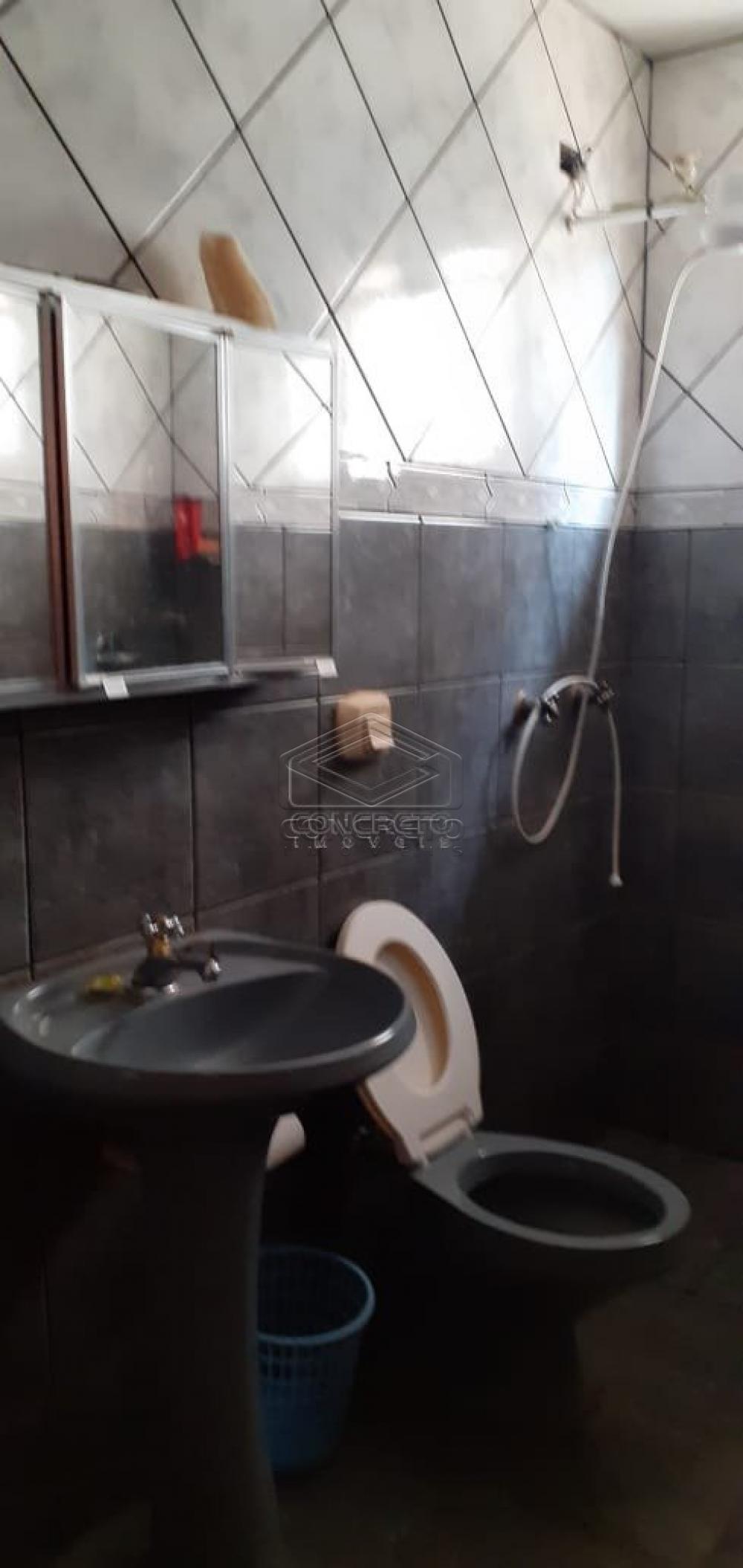 Comprar Casa / Padr&atilde;o em Len&ccedil;&oacute;is Paulista R$ 700.000,00 - Foto 16