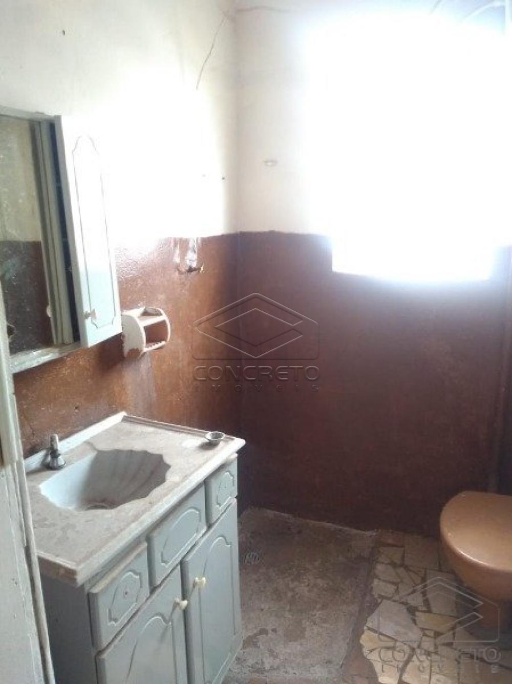 Comprar Casa / Padr&atilde;o em Len&ccedil;&oacute;is Paulista R$ 190.000,00 - Foto 10