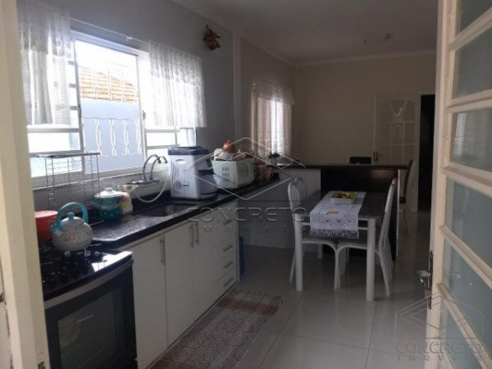 Comprar Casa / Padr&atilde;o em Len&ccedil;&oacute;is Paulista R$ 450.000,00 - Foto 18